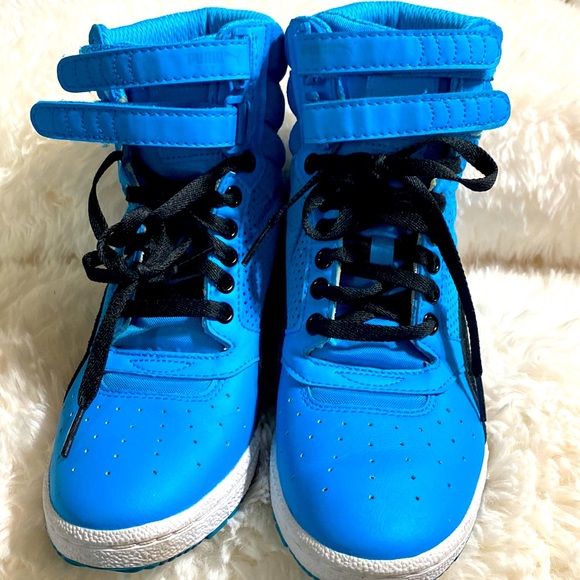 Sky wedge Puma sneakers Hawaiian ocean size 7 1/2 - Picture 1 of 6